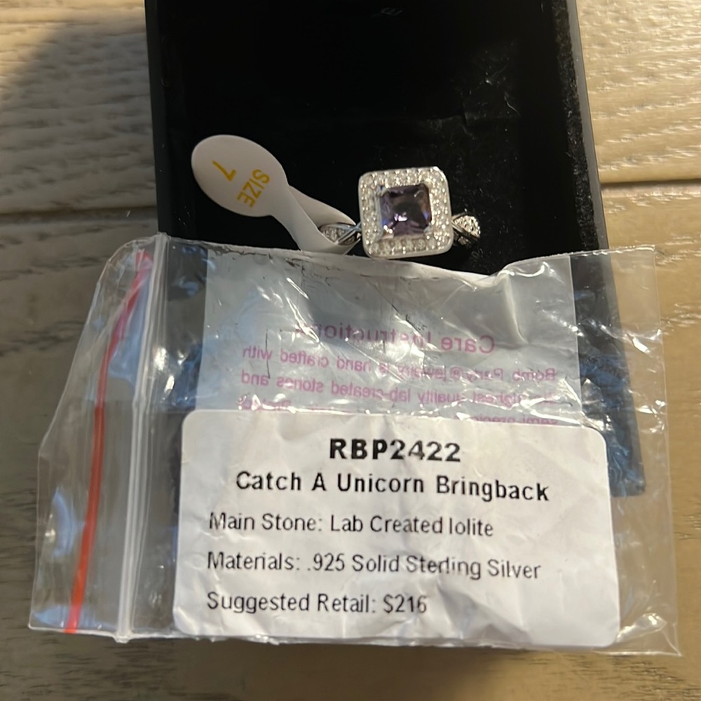 NWT and Bag - iolite (very light purple color) r.925